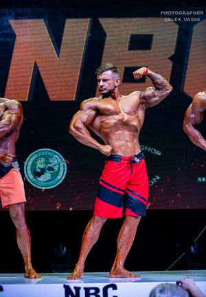 MEN‘S PHYSIQUE +179